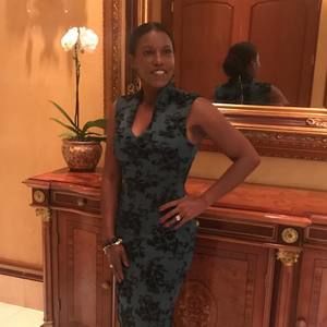 Meet your Posher, Sandra